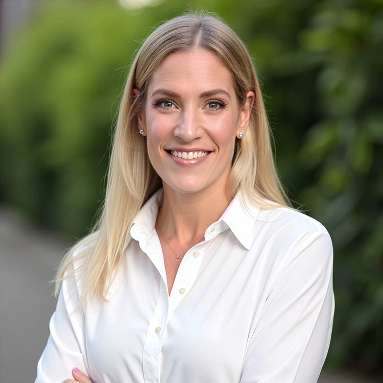 Lindsay Herzog, LMHC